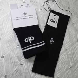 ALO Yoga Black Half-Crew Athletic Socks